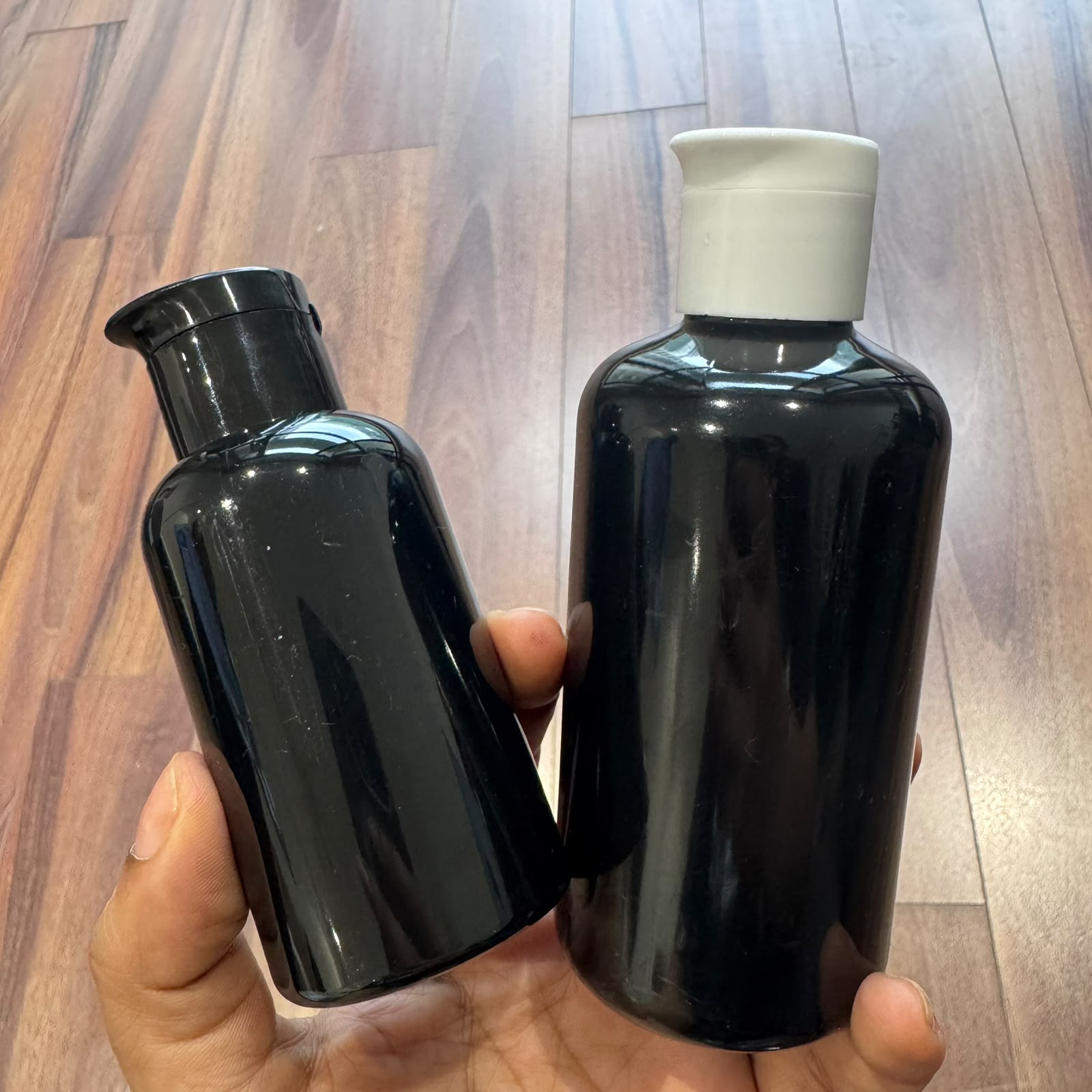 100ml Short Boston Bottles with Beak Flip Top Cap