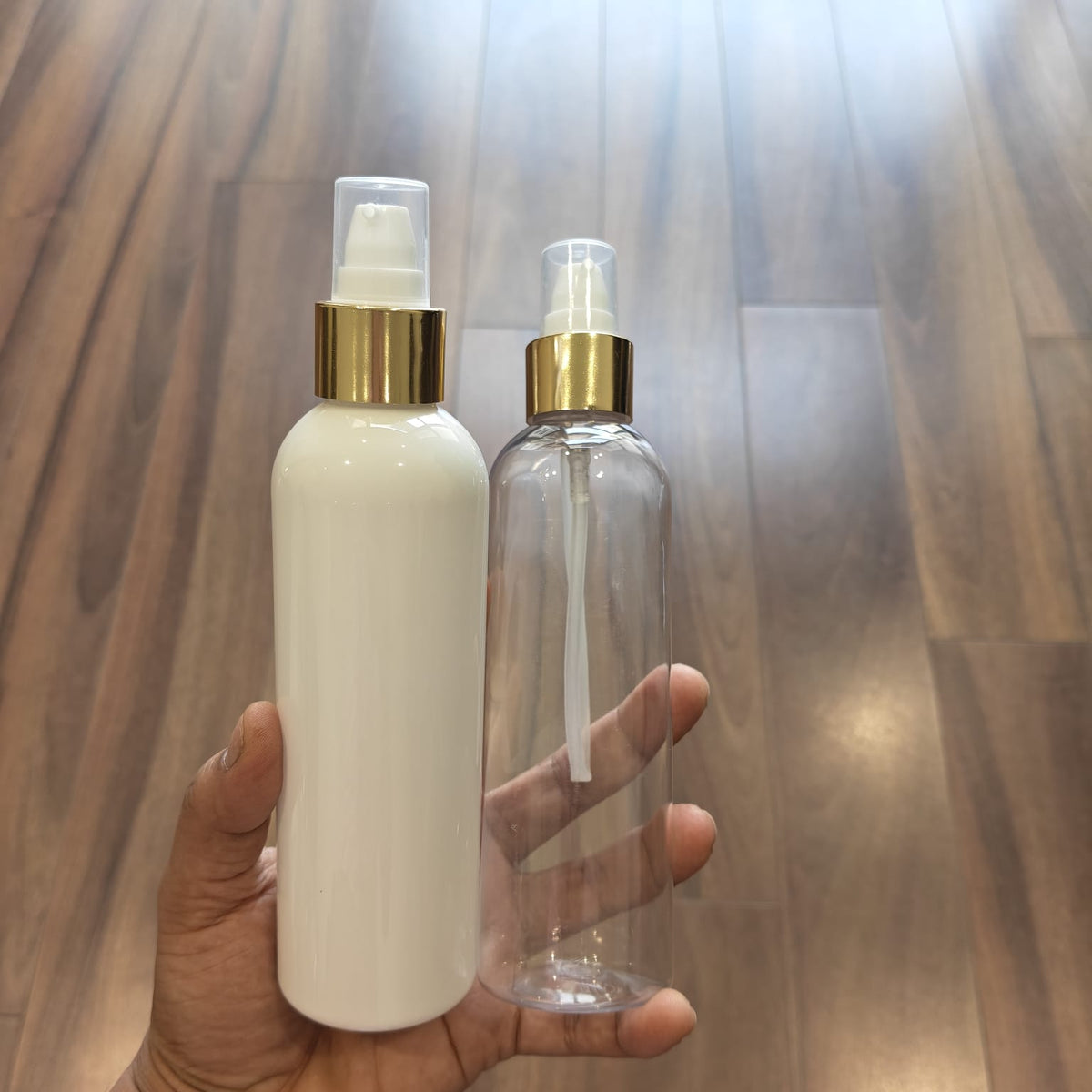 200ml Long Boston PET Bottle with Gold/Silver Neck Serum Pump