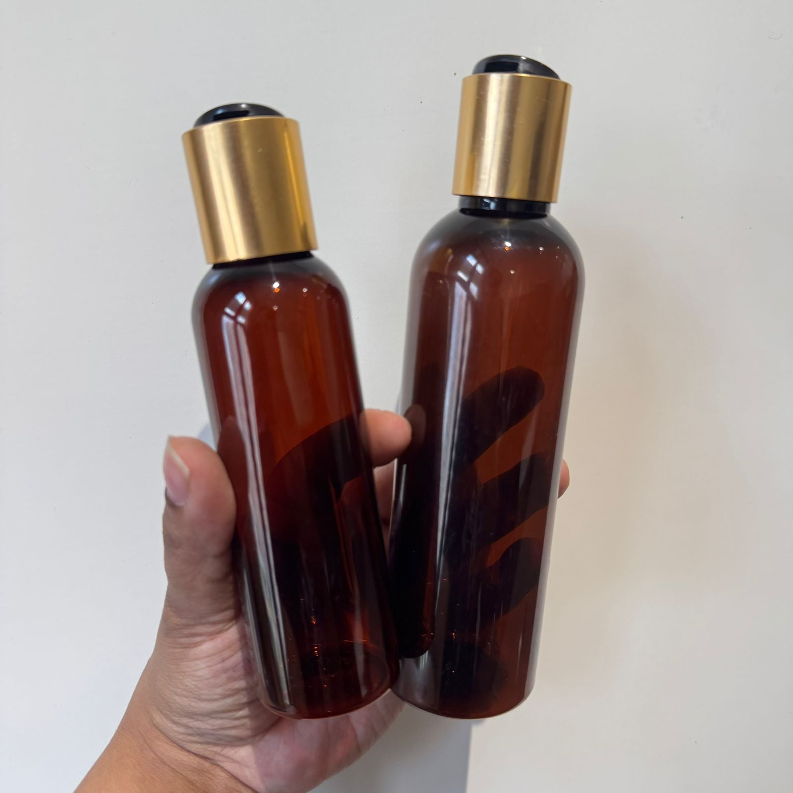 Cosmetic Boston Pet Bottle + Gold Disc Cap - (100ml/ 200ml)