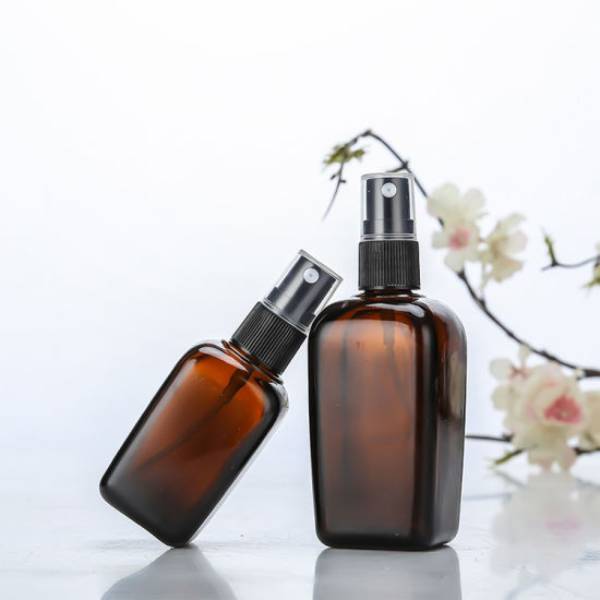 Square Amber Glass Bottle + Spray Pump (Black/ White)- (All Sizes)