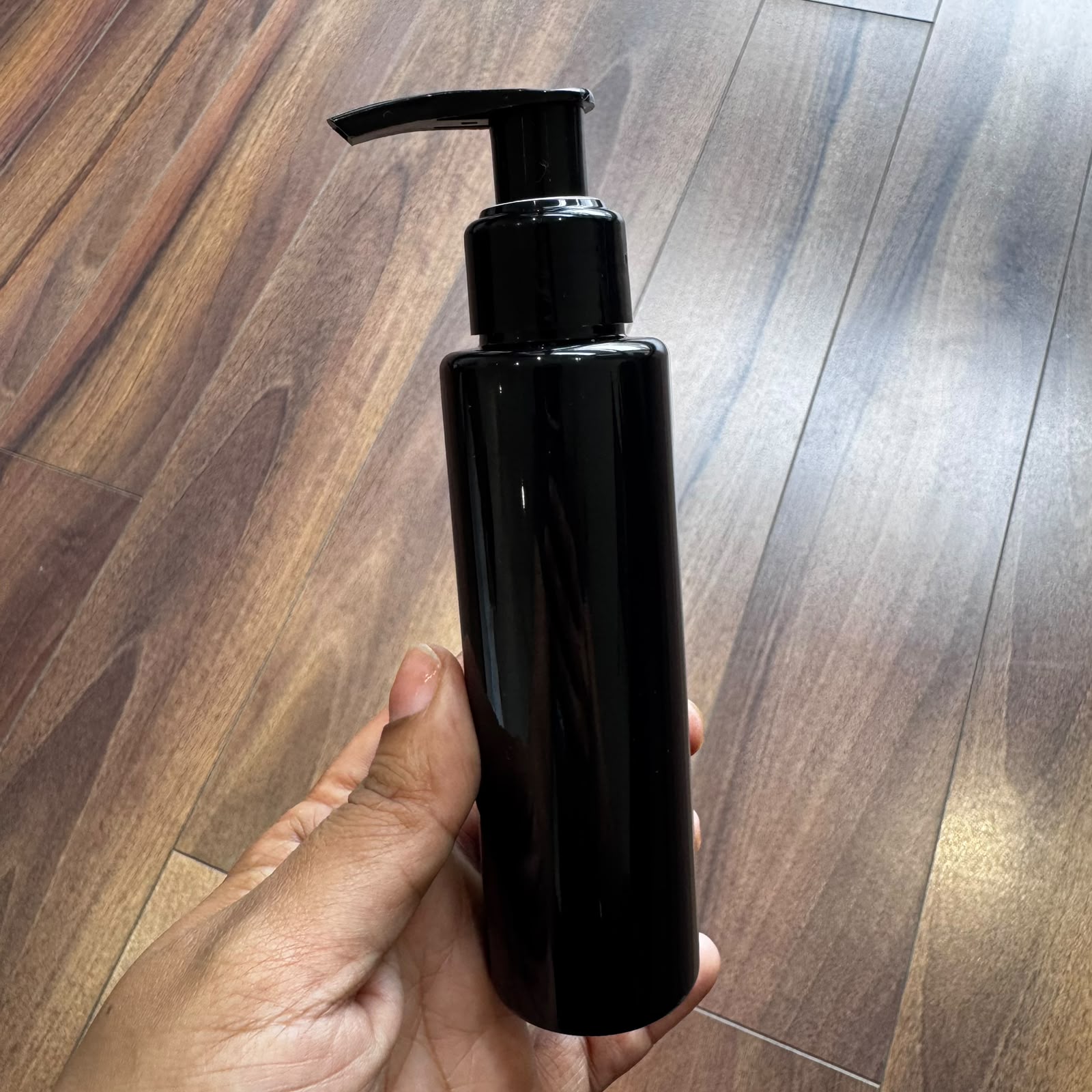 100ml Black Sleek PET Bottle Dispensor Pump