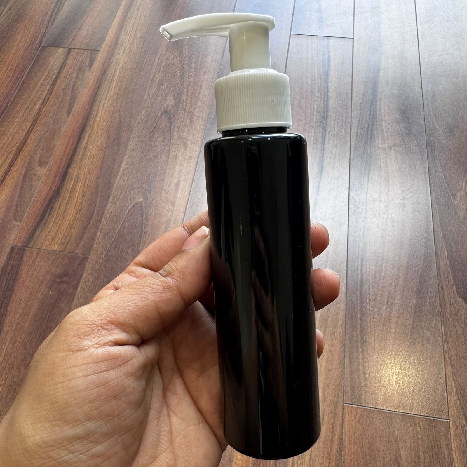 100ml Black Sleek PET Bottle Dispensor Pump