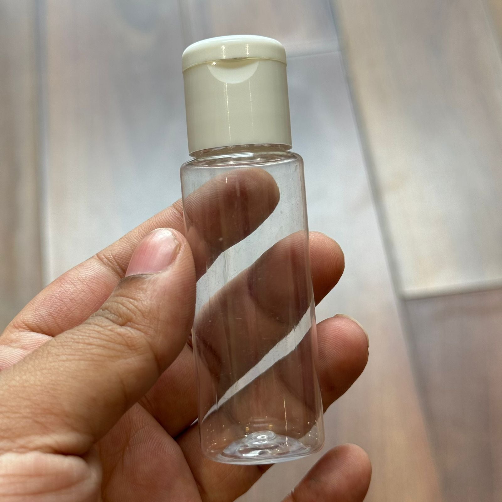 Cosmetic Clear Sleek Pet Bottle with Black, White Flip Top Cap - (30ml)