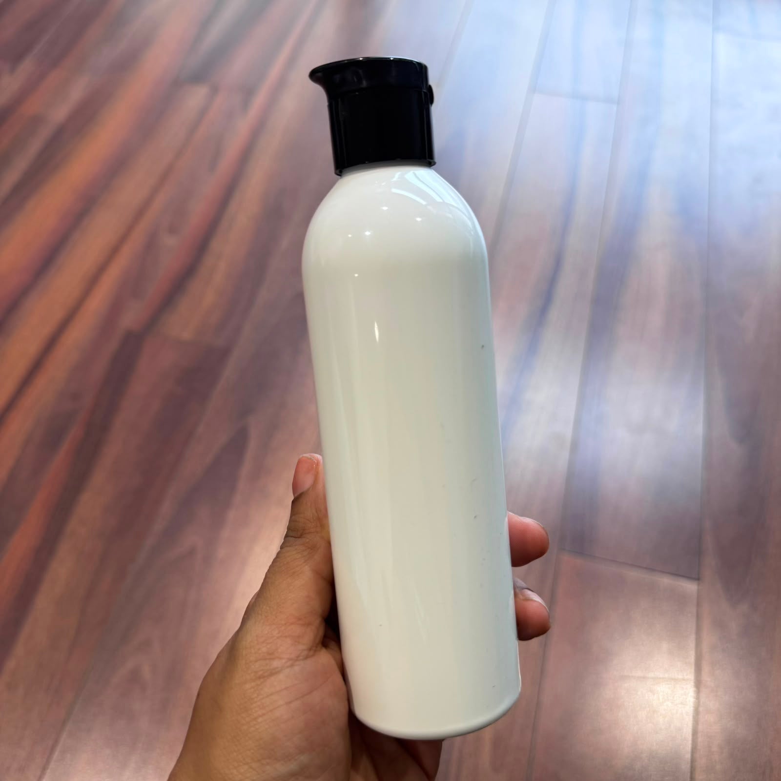 200ml Long Boston Bottle | Beak Flip Top Cap | Cosmetic Packaging (Copy)