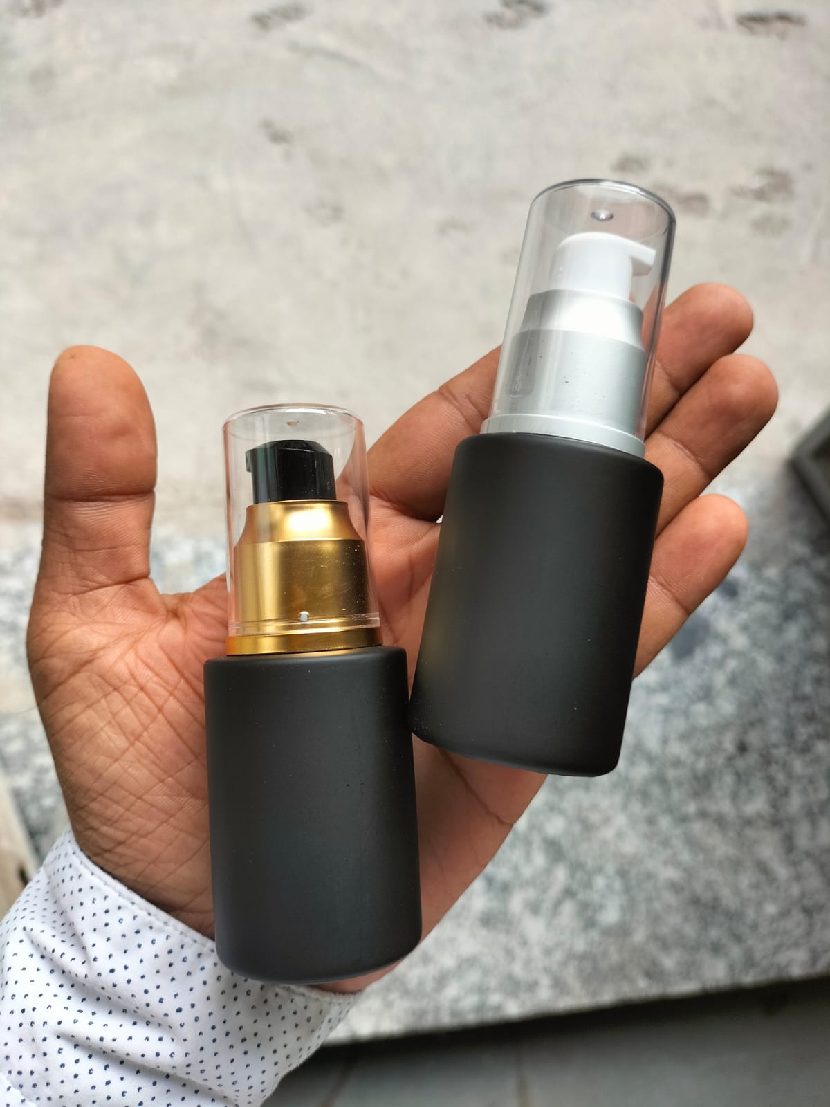 Glass Flat Shoulder Bottle with Spout Serum Pump - 30ml