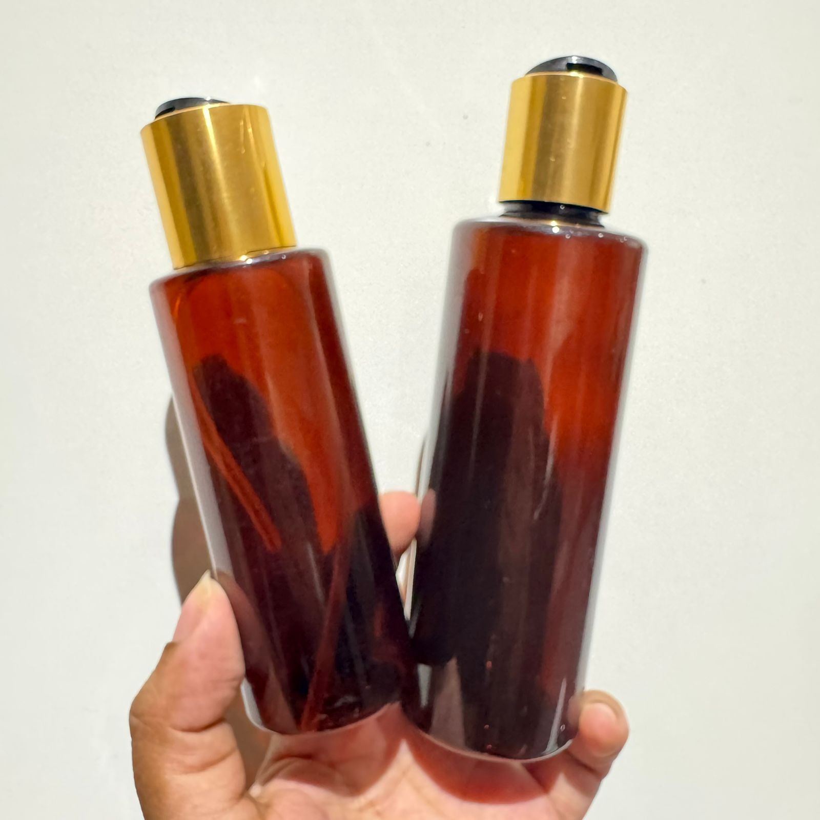 Cosmetic Sleek JLI Pet Bottle + Gold Disc Cap - (100ml/ 200ml)